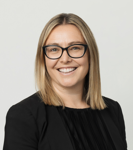 Headshot: Eleanor Williams